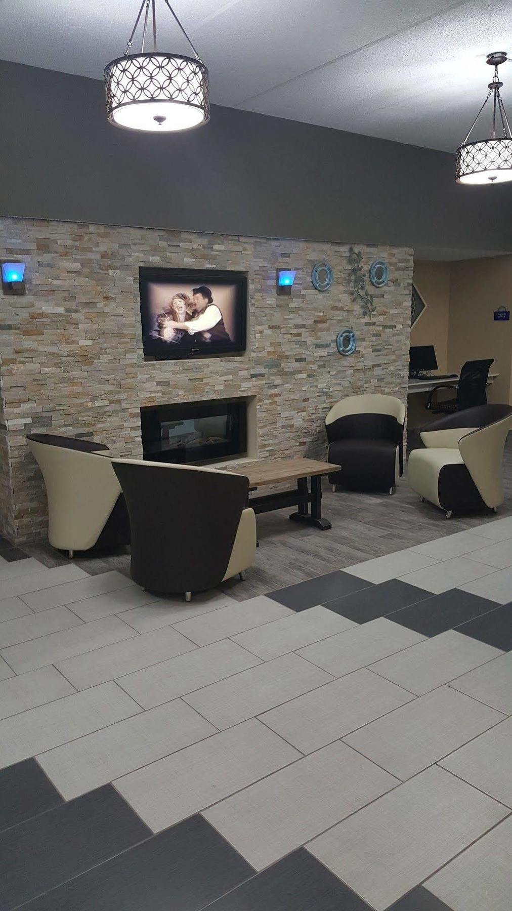 Econo Lodge Forest City Ngoại thất bức ảnh