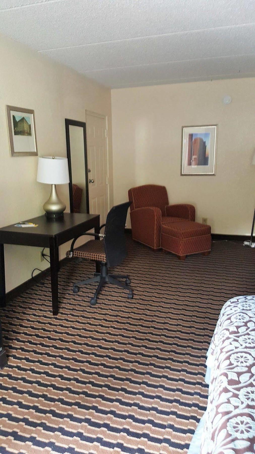 Econo Lodge Forest City Ngoại thất bức ảnh