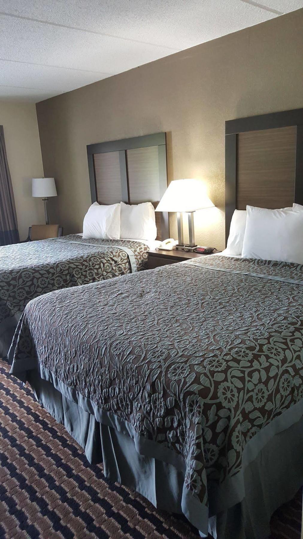Econo Lodge Forest City Ngoại thất bức ảnh